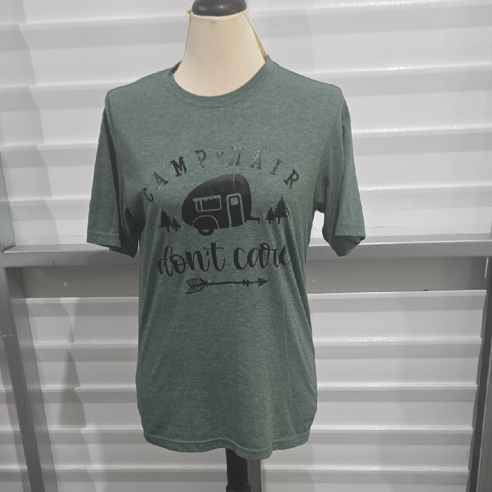 Next Level Apparel Green Short Sleeve‎ Tee Cqmping Theme Size Small